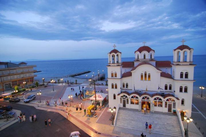 Iris Home Paralia Katerinis Bagian luar foto