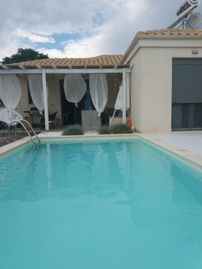 Iris Home Paralia Katerinis Bagian luar foto